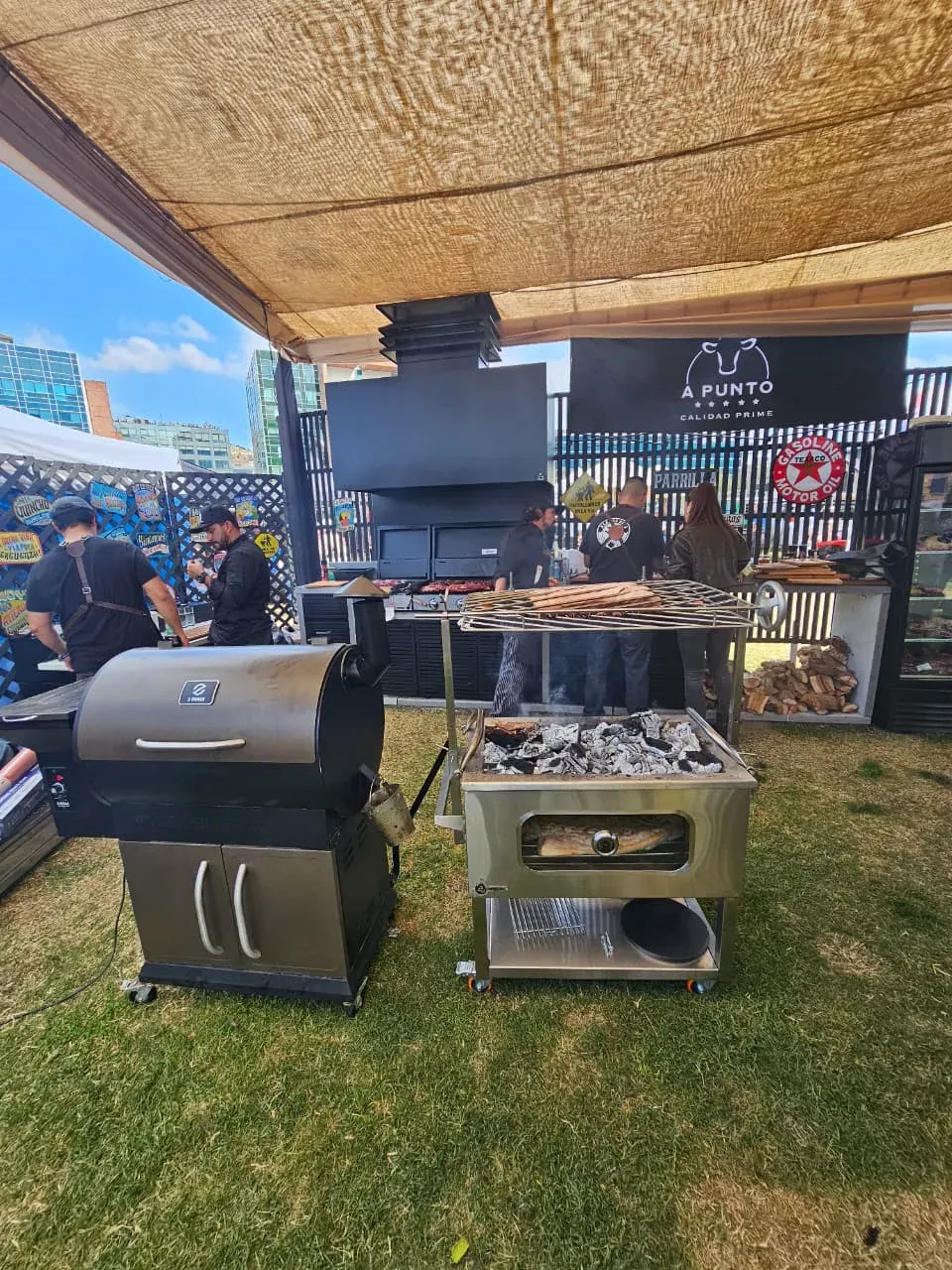 Campana con encaje de madera