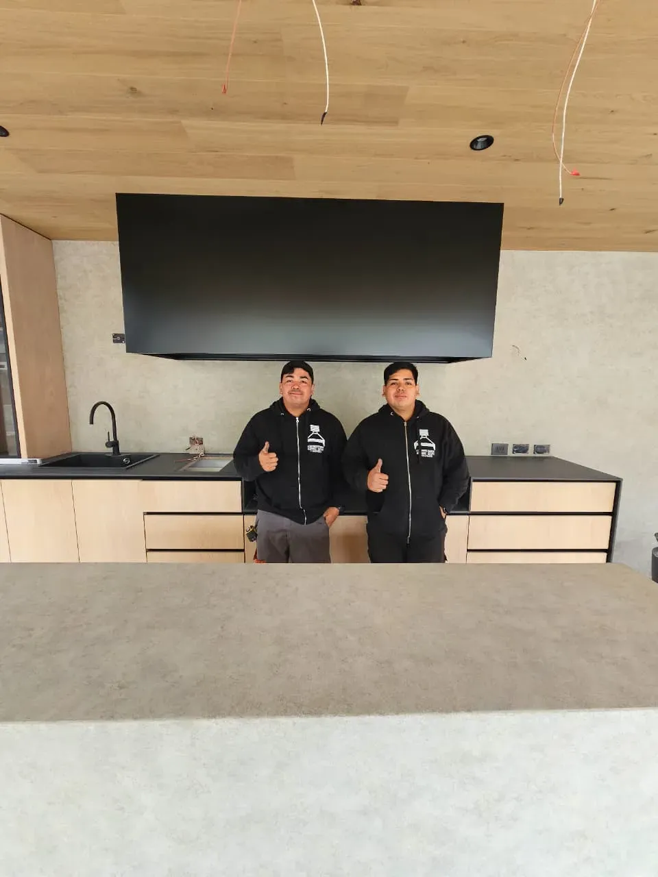 Campana instalada en quincho familiar